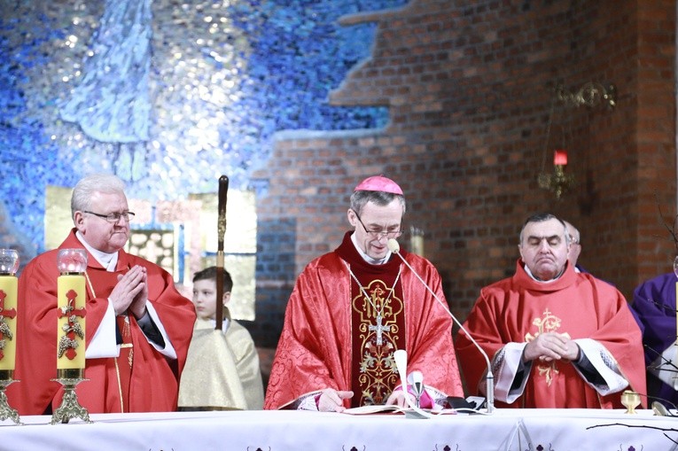 Bierzmowanie w par. św. Stanisława Kostki