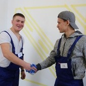 Młodzi budowlańcy z pasją 