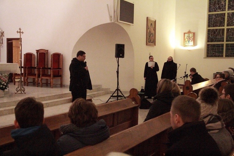 Za kapłanów w Kiełpinie