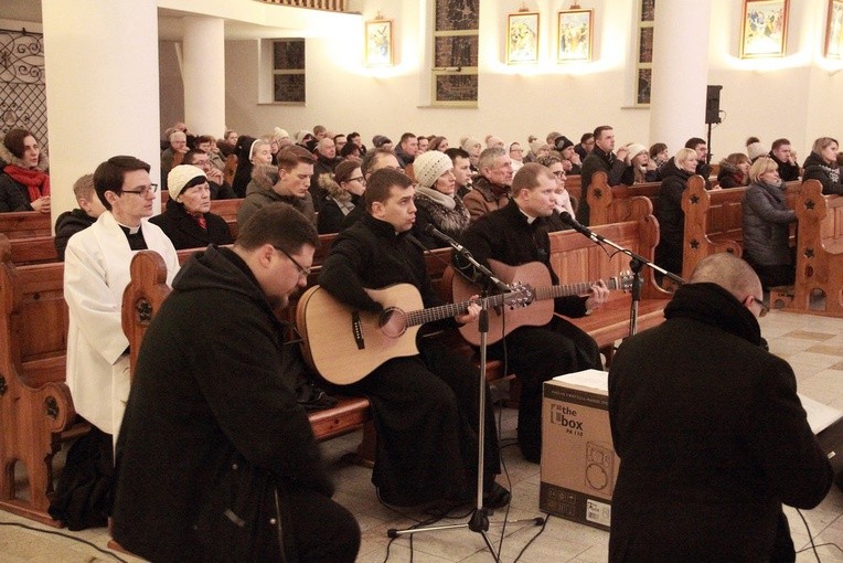 Za kapłanów w Kiełpinie