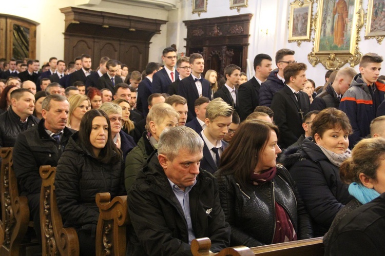 Bierzmowanie z Zakliczynie 2018, cz. 1