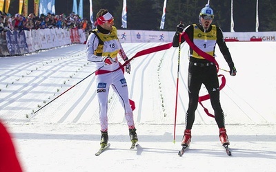 Jiří Ročárek (z prawej) i Jan Antolec stoczyli na finiszu pasjonującą walkę. Wygrał Czech.