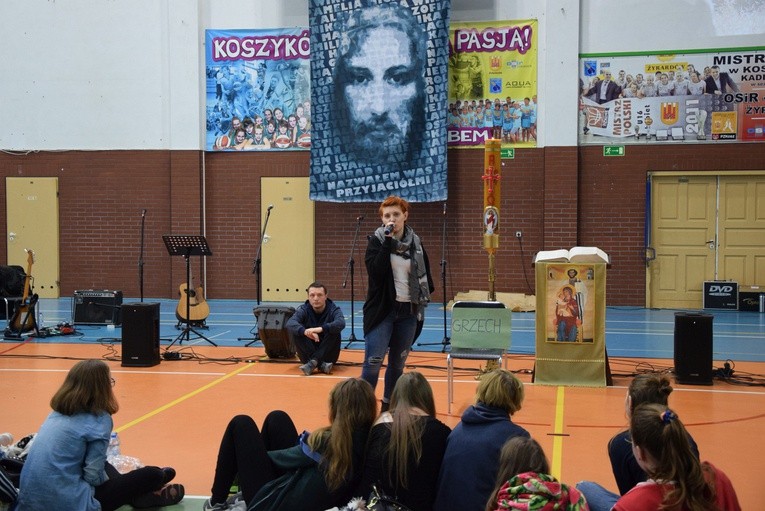 Rekolekcje dla młodzieży w Żyrardowie