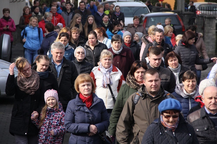 Droga Krzyżowa na Szczereż