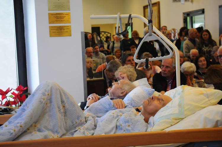 Abp Marek Jędraszewski w Domu Hospicyjnym św. Łazarza