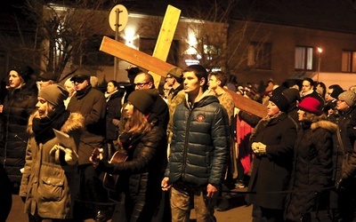 Rozważanie Męki Pańskiej na ulicach Żywca.