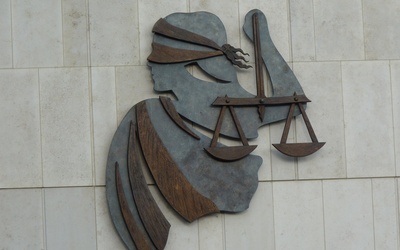 Irlandzki sąd chce spytać europejski trybunał o praworządność w Polsce