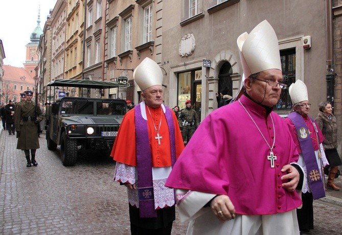 W bazylice pożegnano arcybiskupa