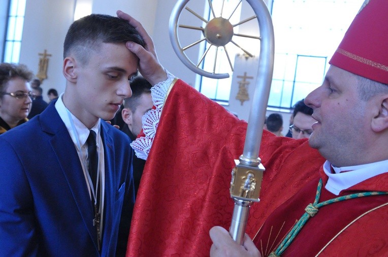 U św. Józefa w Pustkowie