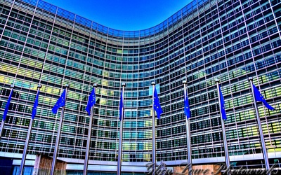 Komisja Europejska przygotowuje podatek internetowy?