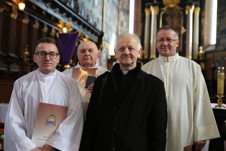 Posłani na posługę Eucharystii 