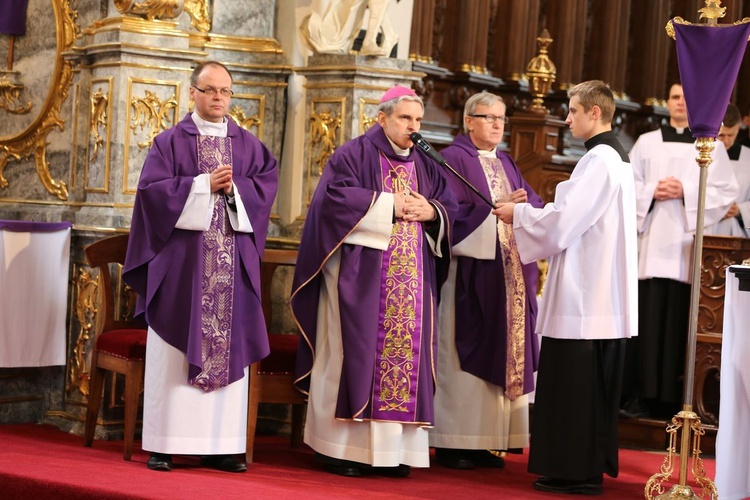 Posłani na posługę Eucharystii 