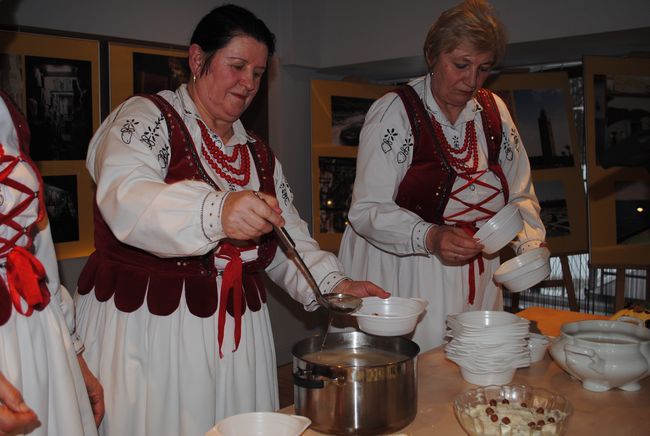 Kulinarne poniedziałki w Nowej Dębie