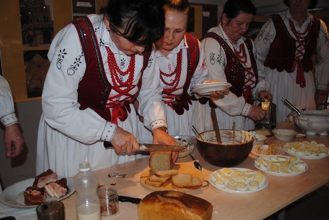 Kulinarne poniedziałki w Nowej Dębie