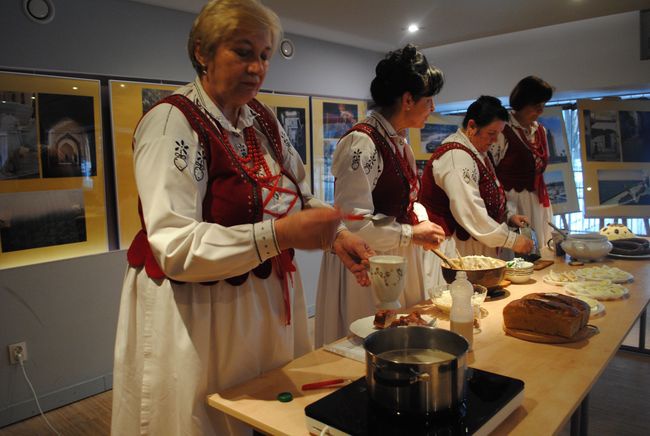 Kulinarne poniedziałki w Nowej Dębie