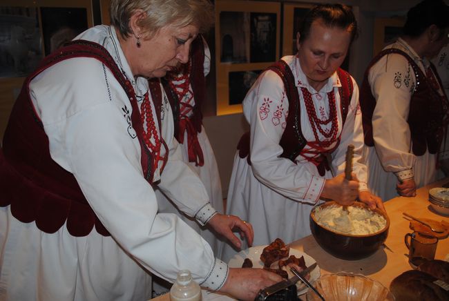 Kulinarne poniedziałki w Nowej Dębie