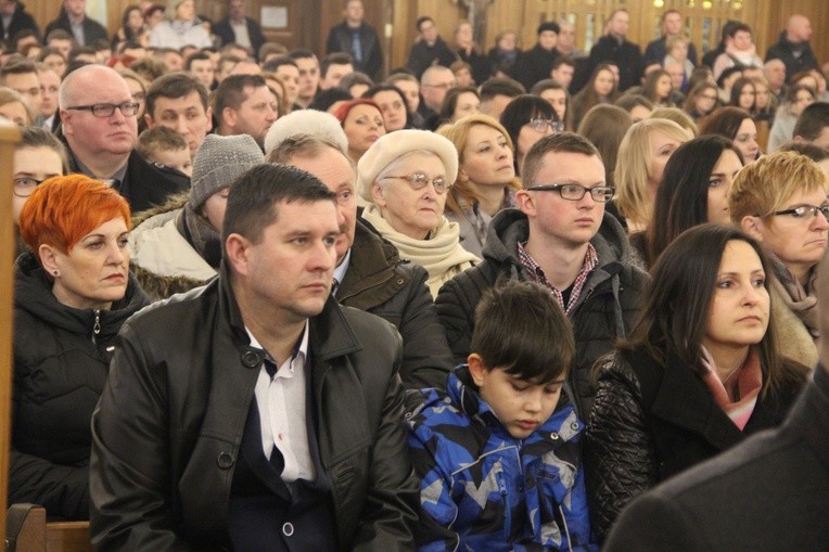 Bierzmowanie w Wielogłowach