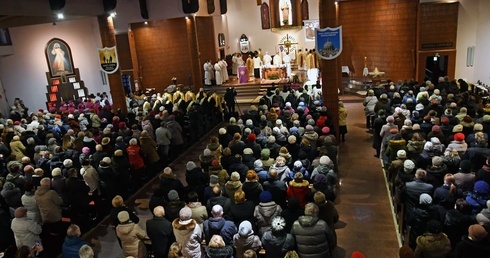 Bp Dajczak: jesteśmy w stanie synodu