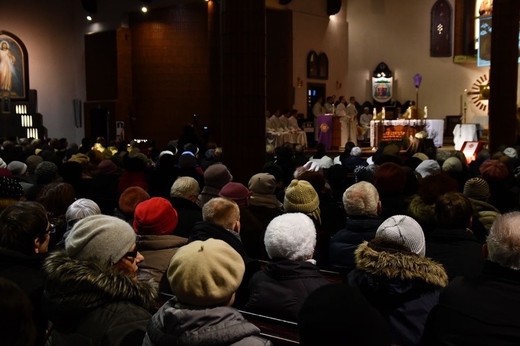 Zawierzenie diecezji i synodu św. Józefowi