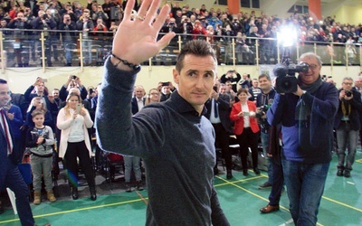 Najsłynniejszy Ślązak – Miroslav Klose w Chrząstowicach.