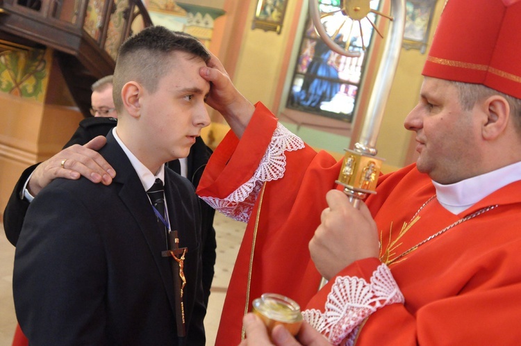 Bierzmowanie w Otfinowie