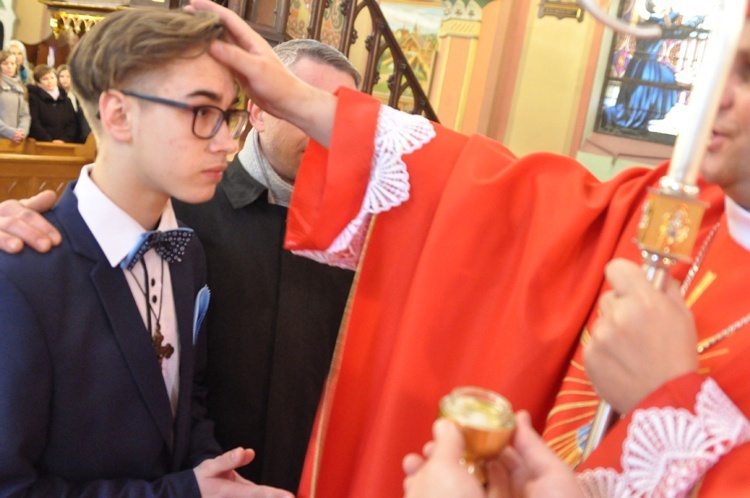 Bierzmowanie w Otfinowie