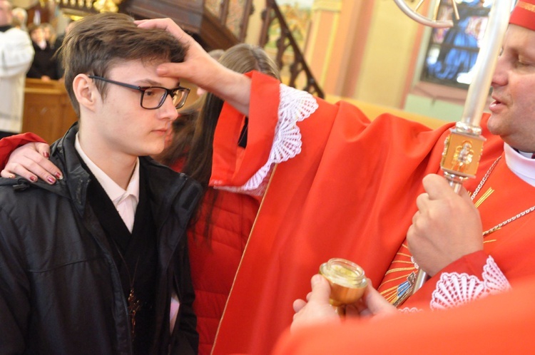 Bierzmowanie w Otfinowie