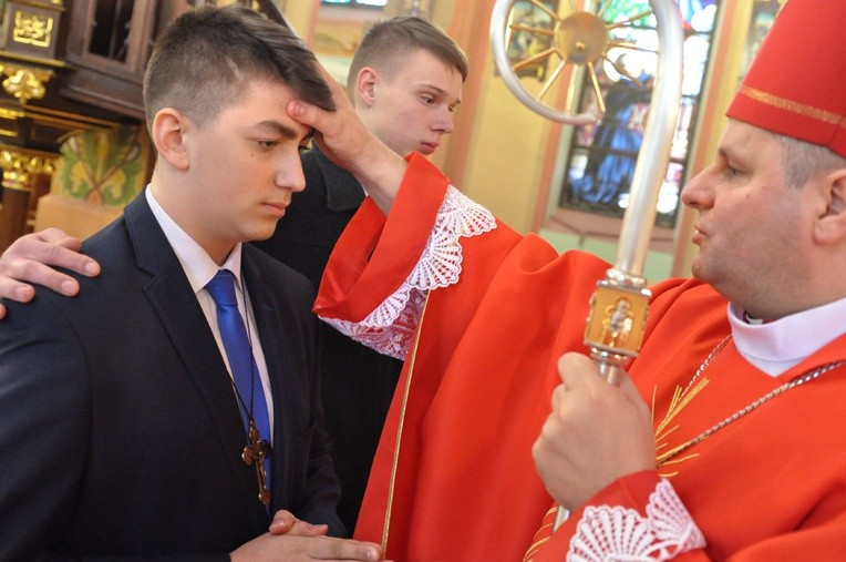 Bierzmowanie w Otfinowie