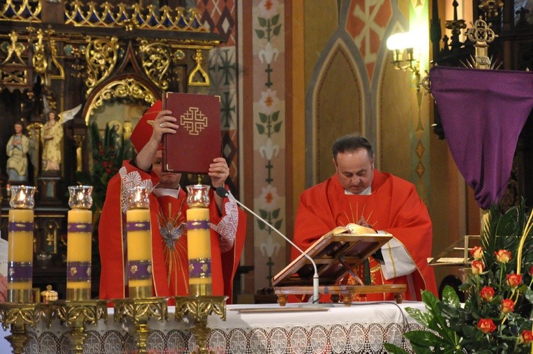 Bierzmowanie w Otfinowie