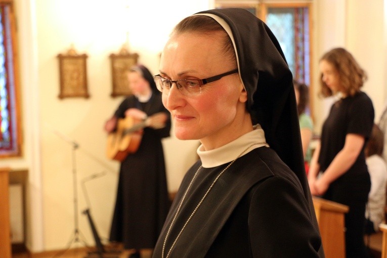 Pozytywka oddała się św. Józefowi w opiekę