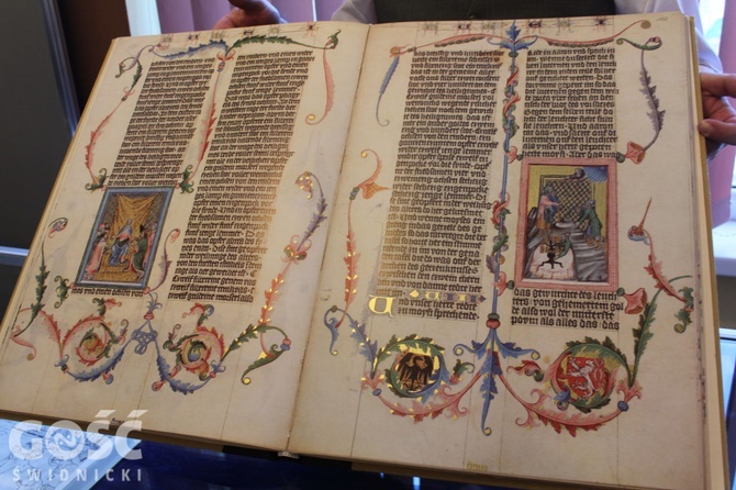 Biblia - jej historia i przesłanie 