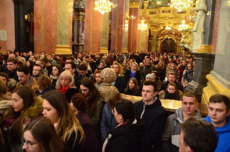 Maturzyści na Jasnej Górze 