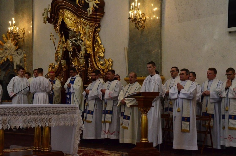 Maturzyści na Jasnej Górze 