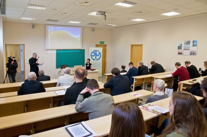 „Myśl mariologiczna i maryjna Johna Henry'ego Newmana”. Fotorelacja