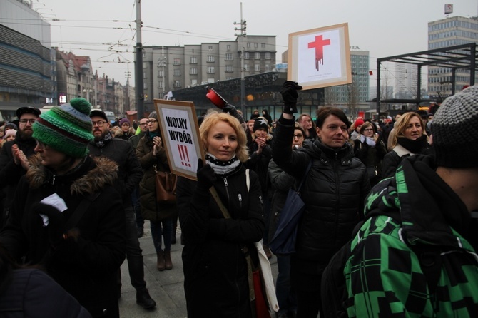 "Czarny piątek" na rynku w Katowicach