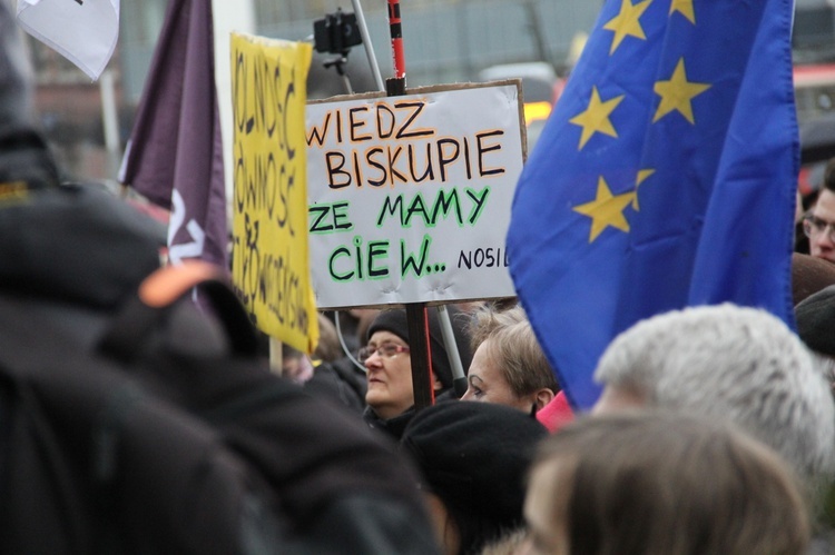 "Czarny piątek" na rynku w Katowicach