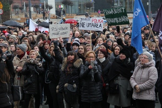 "Czarny piątek" na rynku w Katowicach