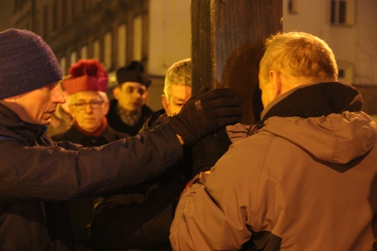 Droga Krzyżowa ulicami Katowic