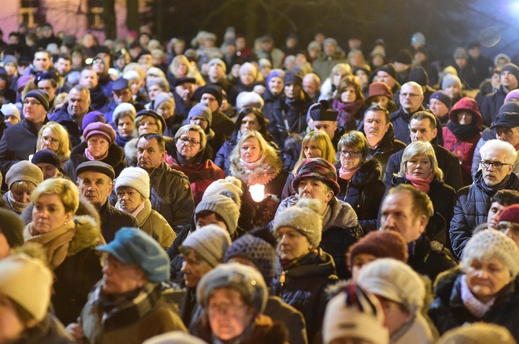 Droga Krzyżowa ulicami Olsztyna