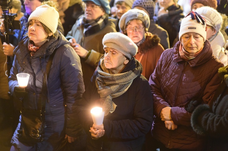 Droga Krzyżowa ulicami Olsztyna