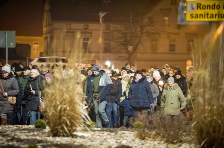 Droga Krzyżowa ulicami Bielawy