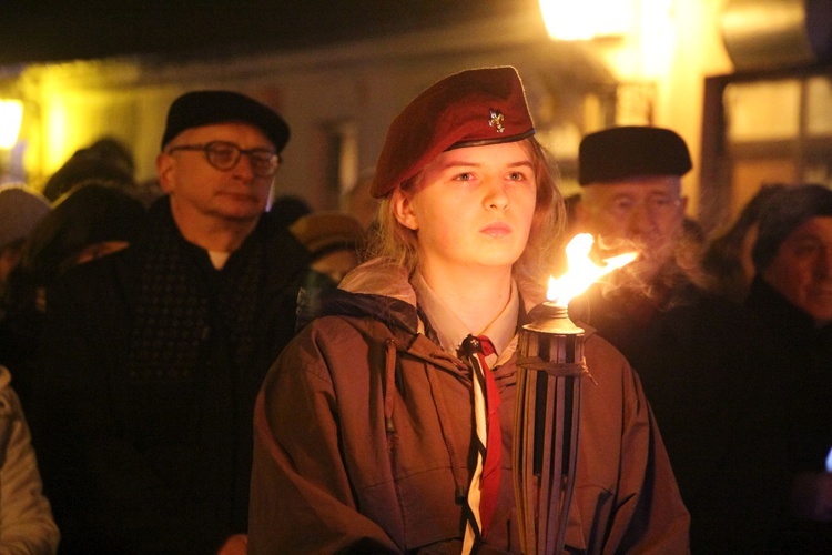 Droga Krzyżowa ulicami Łowicza