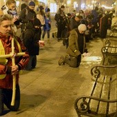 - Kiedy bierzecie swój krzyż, tak jak Chrystus Pan, jesteście zwycięzcami - mówił bp Piotr Turzyński.