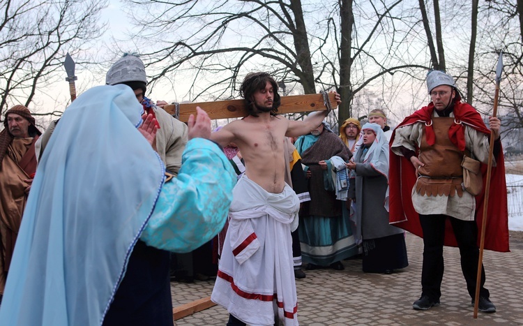 Droga Krzyżowa w "Misericordii"