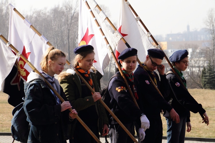 Skauci Europy na drodze krzyżowej i w sanktuarium św. Jana Pawła II