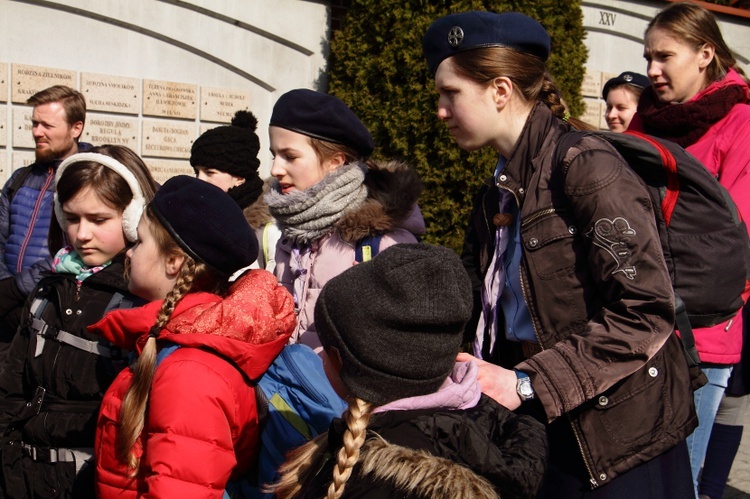 Skauci Europy na drodze krzyżowej i w sanktuarium św. Jana Pawła II