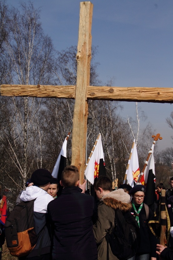 Skauci Europy na drodze krzyżowej i w sanktuarium św. Jana Pawła II