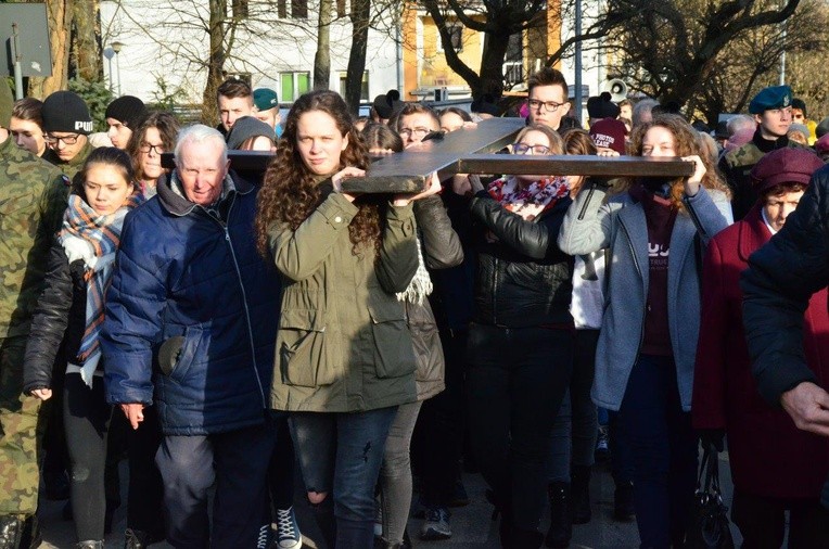 Z Chrystusem cierpiącym ulicami miasta 