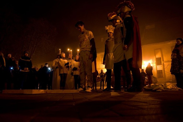 Droga Krzyżowa w Kamieńcu Ząbkowickim