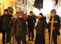 Na trudniejsze trasy wyruszano w kilkuosobowych grupach.